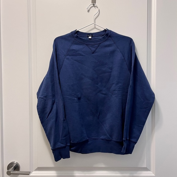 sweatshirts - Picture 2 of 3